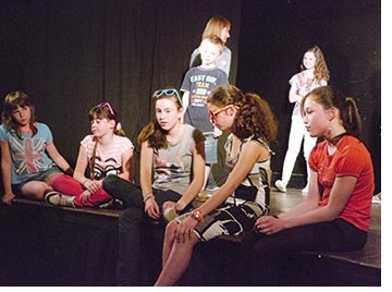 l’atelier théâtre Loisirs Jeunes du Pays des Sources, Ressons-sur-Matz